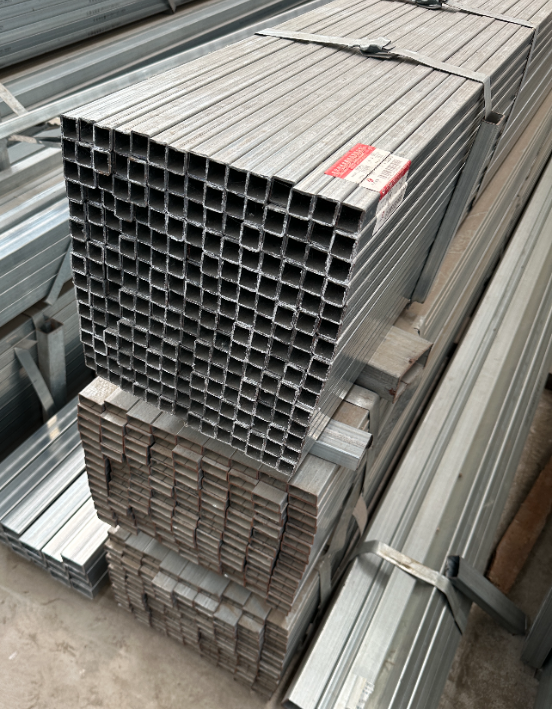 巫溪现货供应30*50*2镀锌方管50*80*3.0 20*20*1.5 20*40*2.0规格齐全