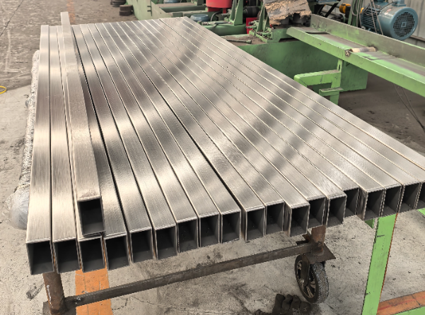 巫溪建筑工程行业用不锈钢无缝钢管